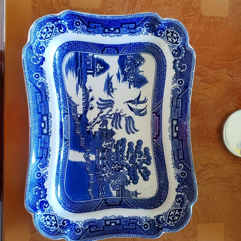 Ye Old Willow Tray